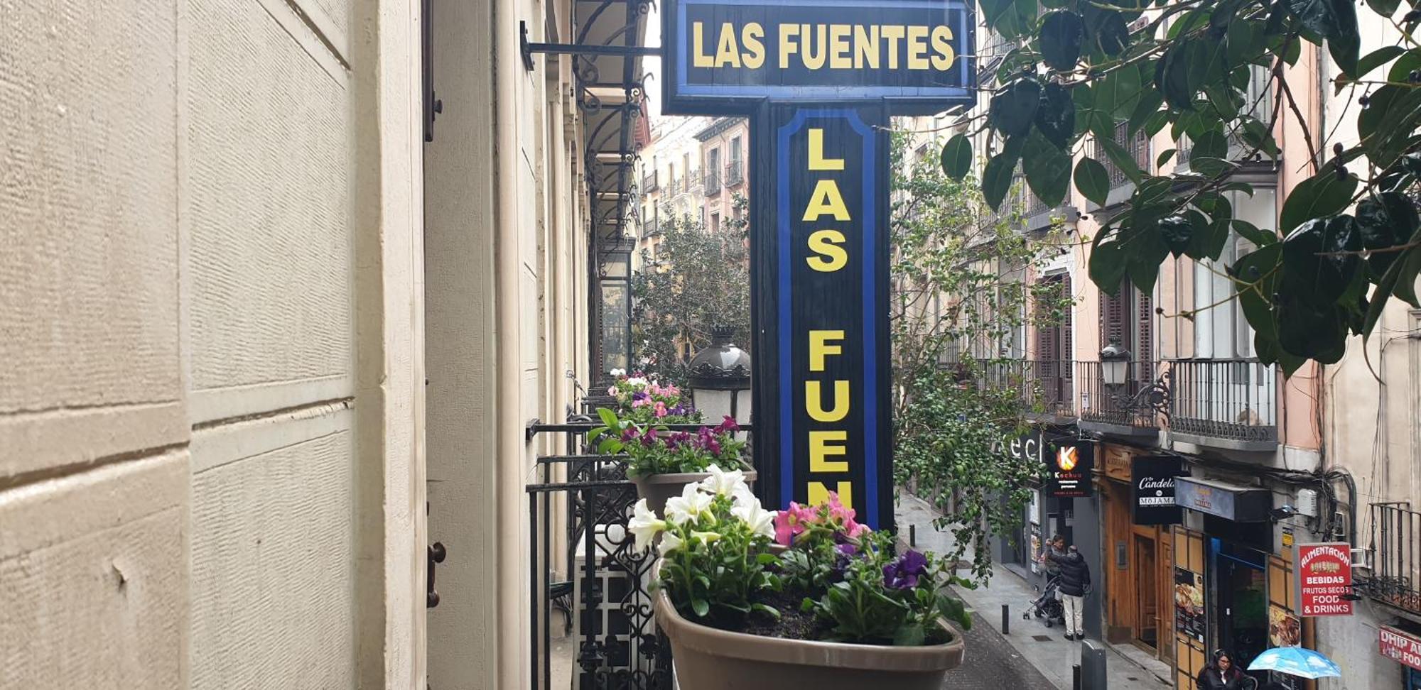 Hostal Las Fuentes (Adults Only) Madrid Esterno foto
